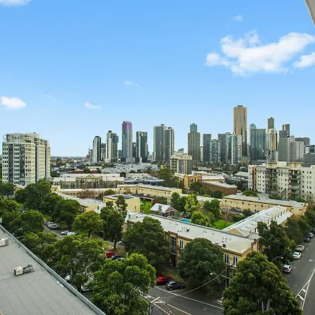 Complete Host Guilfoyle Apartments Melbourne Exterior photo